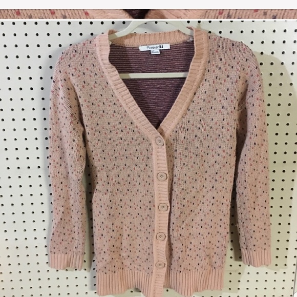 Cardigan - Picture 1 of 4